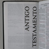 Bíblia King James Fiel 1611 | Extra Gigante | Capa Luxo Preta