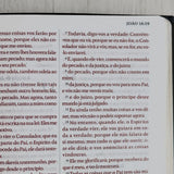 Bíblia King James Fiel 1611 | Extra Gigante | Capa Luxo Preta