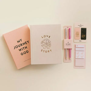 Kit Devocional | Bíblia Love Story Off-White + Planner Devocional My Journey With God Rosinha Listras